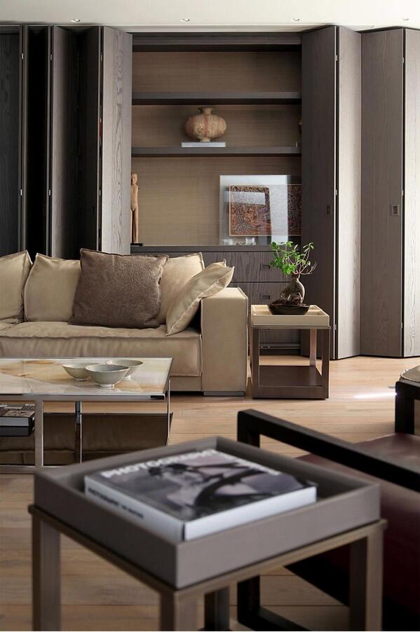 designsity's tweet photo. Kolonaki Townhouse by esé studio in Athens, Greece. http://t.co/DlQ5HPvWHO