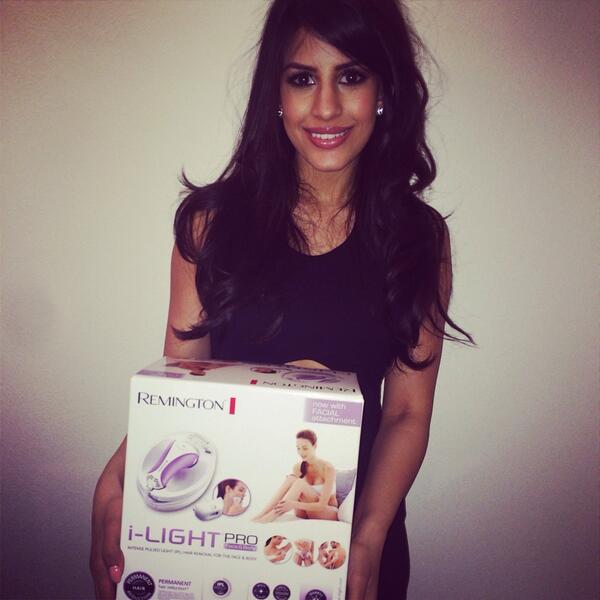 jasminwalia's tweet photo. @RemingtonUK just recieved my #ilightpro today!! #laserhairmachine!! Can't wait to use it ๐๐xx #timesaviour http://t.co/jqtOlLjYBr