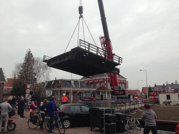 Brug bij <a href="/RestperBacco/">perBacco-Heerenveen</a> verwijderd voor 3 maanden <a href="/RestperBacco/">perBacco-Heerenveen</a> bereikbaar via de herenwal