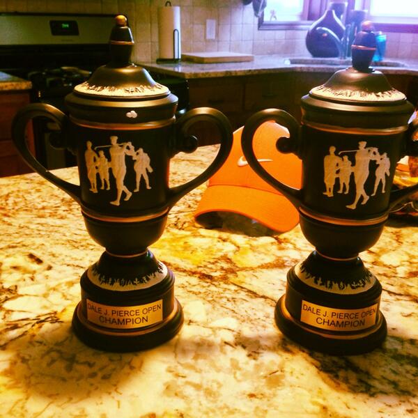 TheJohnPierce's tweet photo. Trophies for this years "Dale J. Pierce Open" have arrived. #WhoWillWin #SandbaggerClassic #139Days2Breezy http://t.co/vW2M5XT5Xl