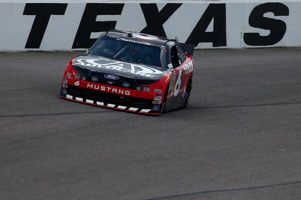 NASCAROReillyAP's tweet photo. It's race day!

#CoorsLight Qualifying hits at 4pm ET (@FoxSports1), followed by the #OReilly300 at 8:30pm (ESPN2). http://t.co/9YorktgeOC