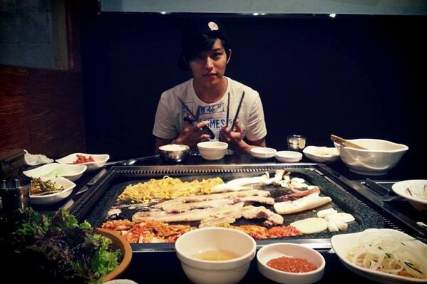 renrhmwt's tweet photo. @Say_boy03 오빠는 귀엽네요^^ http://t.co/xDvQF6X1fC