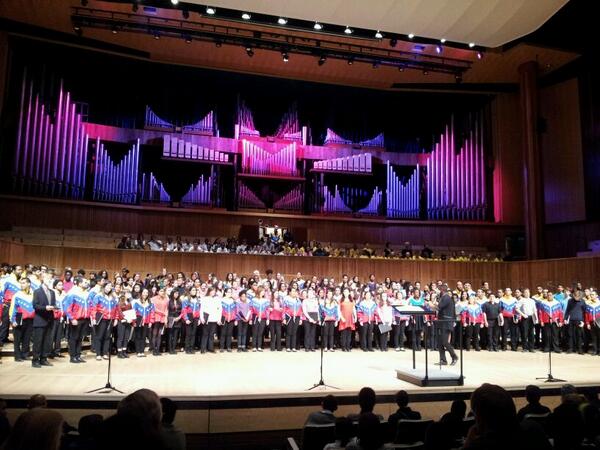 southbankcentre's tweet image. Simón Bolívar National Youth Choir of Venezuela are joined by #VoiceLab #ChorusFest http://t.co/bJhjPs