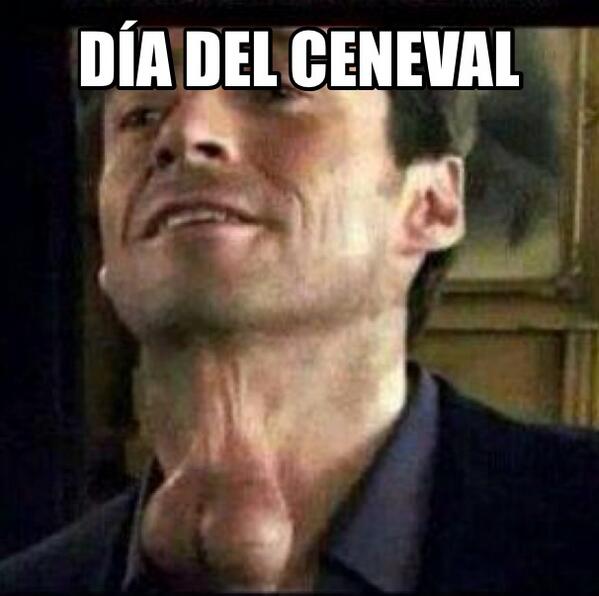 Duss_25's tweet photo. Examen de titulación y todos tranquilos @landerosp7  http://t.co/JwdkcSUtbY http://t.co/lEbYoCHl7V