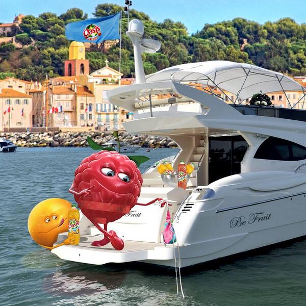 ishmarlv's tweet photo. My friend looks like the orange http://t.co/2DY3oQz7WT