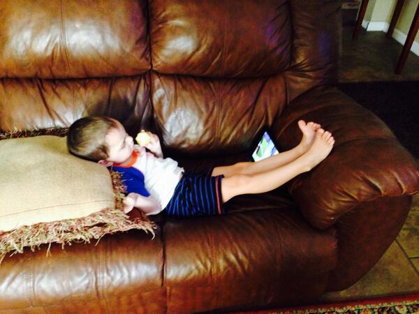 whats this tweet media