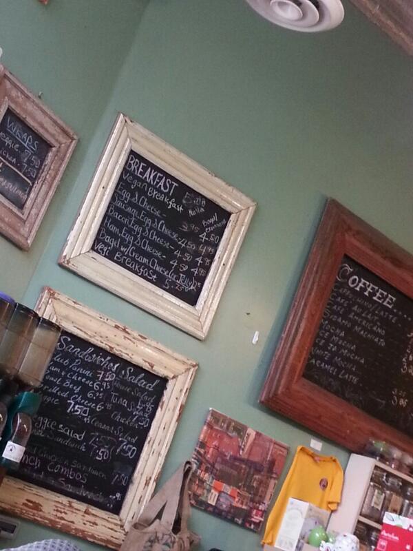 Caffidget's tweet photo. Vegan breakfast! (@ Sidamo Coffee &amp; Tea) http://t.co/R1EvnoZ4p1 http://t.co/IDPS7UDkdw