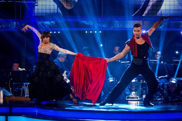 DailyDanceVideo's tweet image. You loved @louissmith1989 &amp;amp; @FlaviaCacace last time so here's their Paso Doble #DanceOfTheDay: danceoftheday.net/2014/04/louis-…