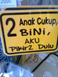 DasaNdut's tweet photo. POLIGAMI diMATA PEREMPUAN INDONESIA BY: @KicauPemilu chirpified! http://t.co/nomq169R7A
#WanitaTolakPartaiPoligamy http://t.co/pJdIffbYbC