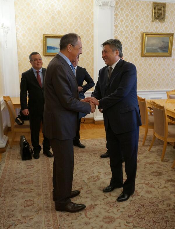 Прямая ссылка на встроенное изображение