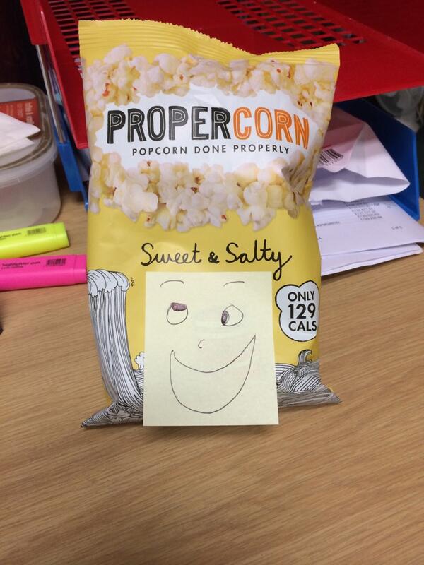 RobynJenner's tweet photo. @PROPERCORN getting me through my Friday afternoon #TGIF #popcorndoneproperly http://t.co/lLogt5jiCA