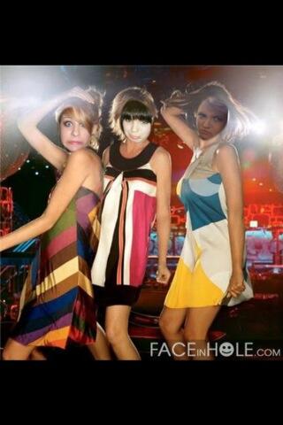 ShellyMorgan53's tweet photo. Haha just found this on my phone @Aine MK @HannahQs http://t.co/O26KytWEgh