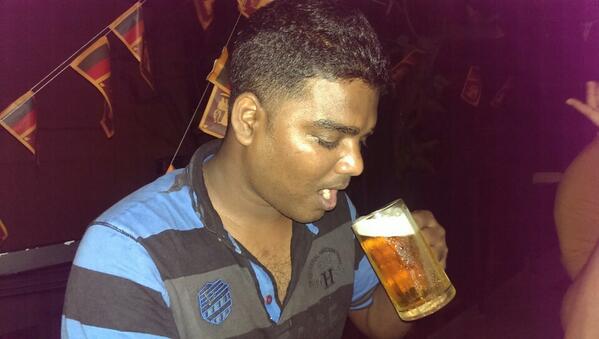 DashGstudios's tweet photo. I'm at Machan Prithipura w/ @gavin_nishz http://t.co/bUdqbfhKJ3 http://t.co/GFGvjel8Ox