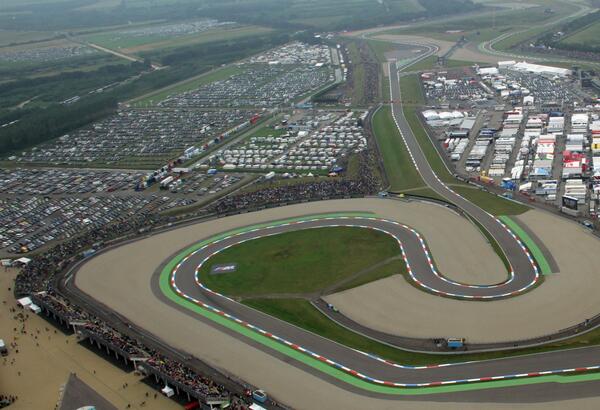 ttcircuitassen's tweet image. De kaartverkoop voor de TT gaat hard. Snel weten welke plekken nog beschikbaar zijn? Ga naar tickets.tt-assen.com/eventim.webshop