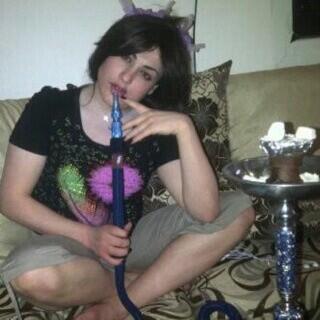 amz_1122's tweet photo. ههههههه صورت نوونه أمس في جلستنا وهي تشيش http://t.co/dRQC8jvVVB