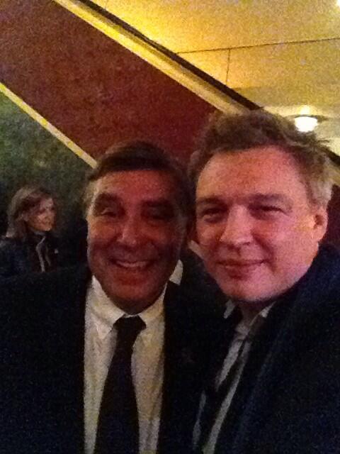 juliencaillot's tweet photo. La nuit des @publivores sans la #Selfie avec JP #Foucault ne serait pas !! #Promodeclic #Adrexo #GrandRex http://t.co/SH1jgF6pvI