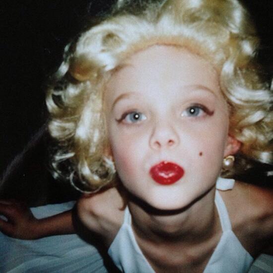 EllexFanning's tweet photo. Fetus!♡ http://t.co/P7zrkpFJ3k