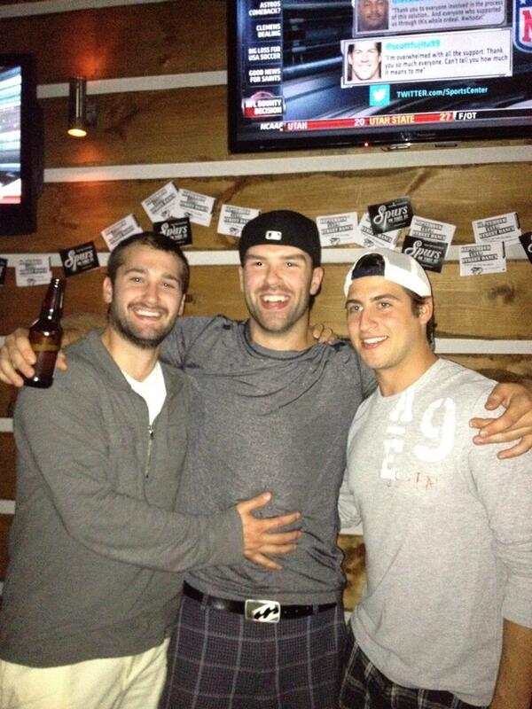 Lamber_2's tweet photo. Happy Birthday to these two beauties on this fine day! Much love! @DrOlson8 @Seids_17 http://t.co/B1K8Q5xK8r