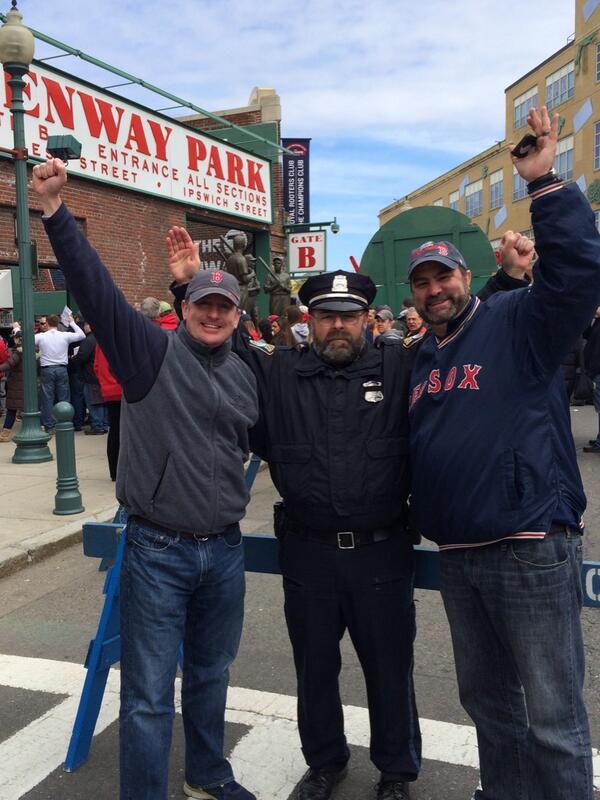 2004RedSoxFan's tweet image. Opening Day!!! #FenwayPark