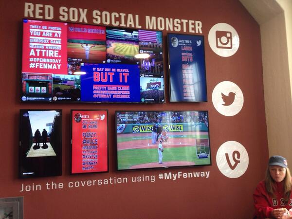 caninatweets's tweet photo. #myfenway http://t.co/B17N4hgCDL