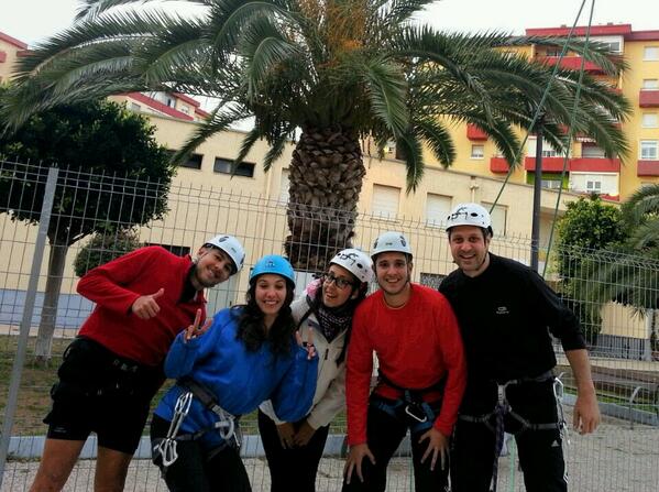 EducadorCeuta's tweet photo. Tarde muy productiva en el rocódromo con @soraya_ferndz @KetaPuroNervio @nyta89 @elgaucho79 y @_Guerraa http://t.co/rWDznMCSRn