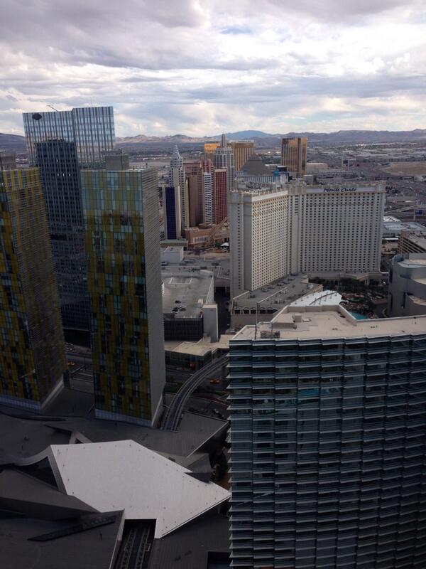 michaelgore3's tweet image. VEGAS!!!!
#cosmo #bluemangroup #good times