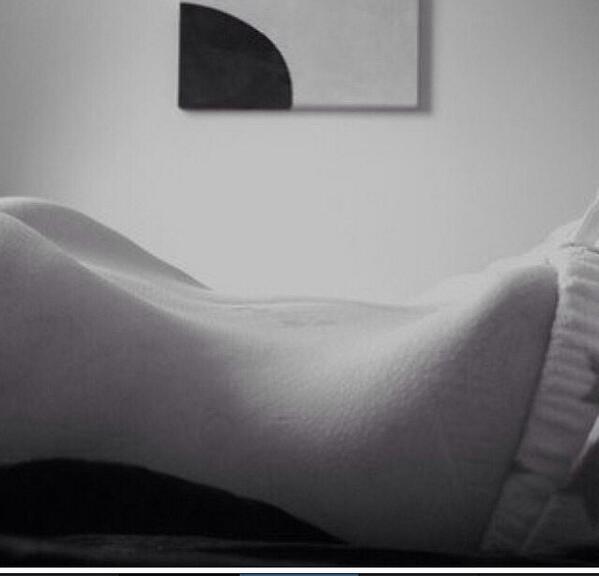 skinnyanorexic's tweet image. Morning #thinspo