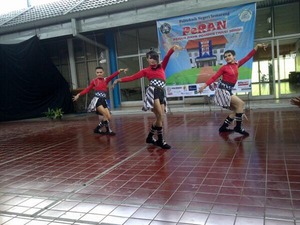 peran2014's tweet photo. Wiihiiiiiii danceee cantikk bingitss dari baru main dance :D #peran2014 http://t.co/oG3k1qkhRh