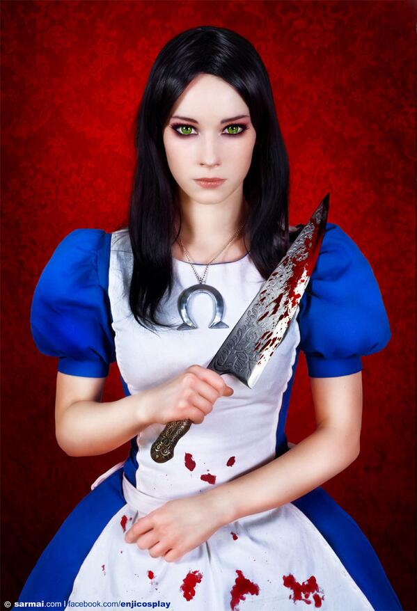 CosplayWorld_'s tweet image. Alice Madness :O