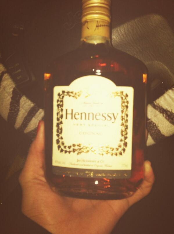 dirtyykarr's tweet image. #totheface