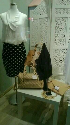 tiendainmaperal's tweet photo. Complementos bolsos y ropita para esta tenporada http://t.co/bTybEYJ3yf