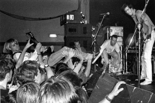 Kurt Cobain Crowd Surfing Soundgarden's Singer Shaina Shepherd's Crowd