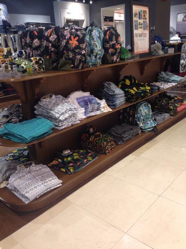 heyleslaay's tweet photo. Shop here &amp; I'll marry you on the spot http://t.co/poQ61018nc