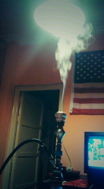 ManuPB10's tweet photo. Cachimba con incienso, ya esta aqui la semana santa!! @katysalas4 @mariajosegueman @canhasvaliente http://t.co/Nnki1MhbYx