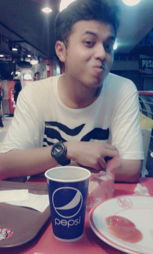 RAND⚡ (@rastikapandia) on Twitter photo 