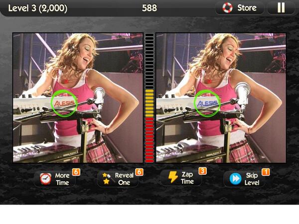 Madhusar's tweet photo. Retweet this if you can spot a difference on this level of #WhatsTheDifference! http://t.co/IRp7aLjYKO http://t.co/V5N8X5AG6t