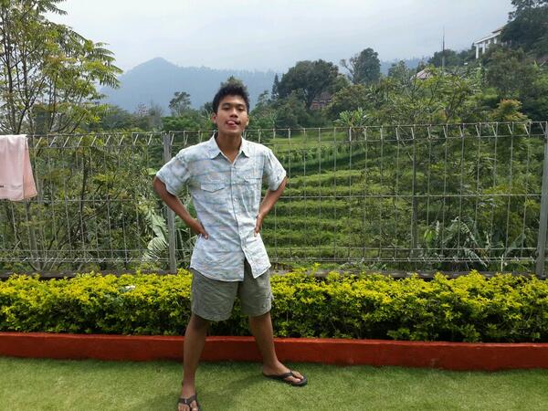 Pepsi_Smaga's tweet photo. @RashifSatya http://t.co/jFeTiIhFrK