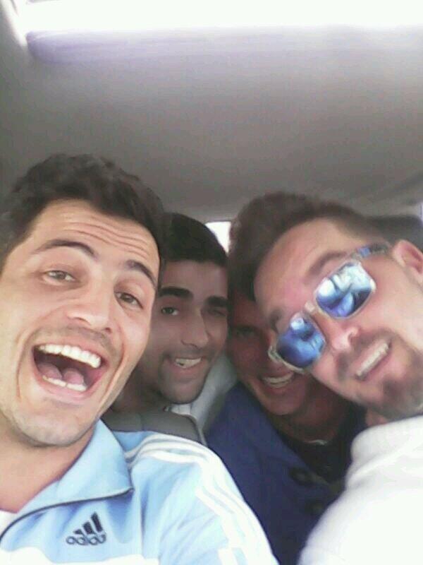 chanitochapa's tweet photo. Wenas noxe a dormi la mona k maňana el dia promete jiji http://t.co/homZOnaM6G