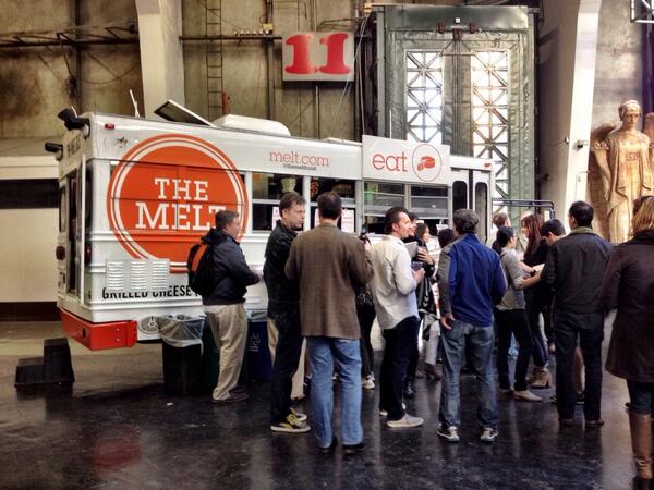 #GrilledCheeseHappiness in full for force at the #PalaceOfFineArts