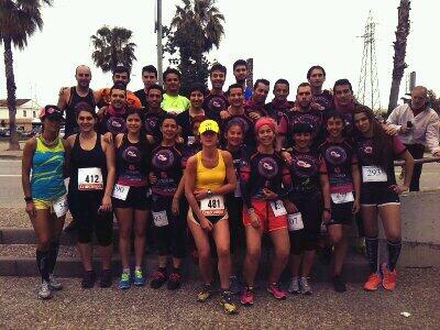cdmanteka's tweet photo. Espectacular grupo esta mañana en la Popular de Guadalcacin, #GrandeManteka @ASClubDeportivo http://t.co/CmLMHRRDpk