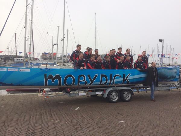 sloep roeiploeg Urk voorzien wrapping en ontwerp. #mobydick compleet nieuwe sloep.