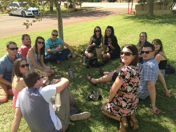Valley and Vines tweet media
