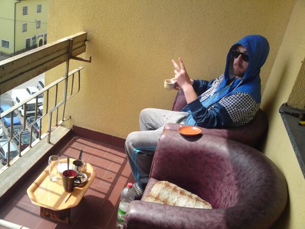 semirlepy's tweet photo. Chill session at my brother's... http://t.co/dWEtWiRJkM