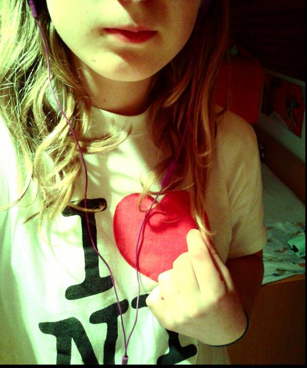 -_anya_- (@strojan_anja) on Twitter photo 