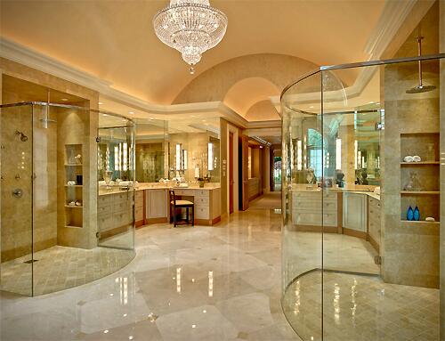 TheLuxuryThings's tweet photo. This bathroom is crazy! http://t.co/hs89ToPopW