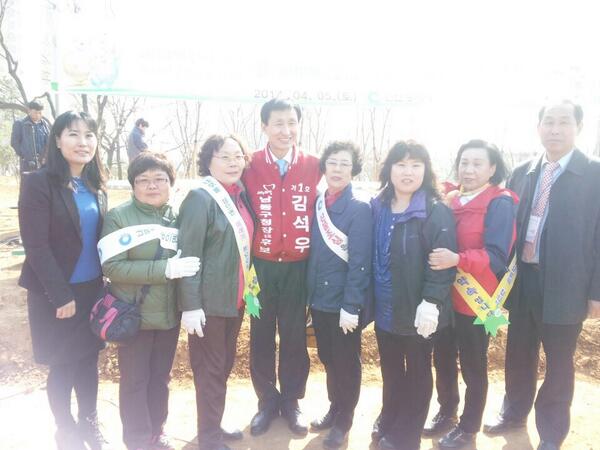 민생 및 현장 투어! 
'2014인천아시아 경기대회 성공개최를 위한 식목행사 참관'^^~
#보수당#safekorea