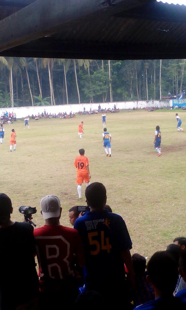 simamaung's tweet photo. Nah, coach pake no 22. #prsbvpp http://t.co/10WibaPyNk