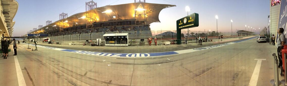 Imagen del pitlane ...