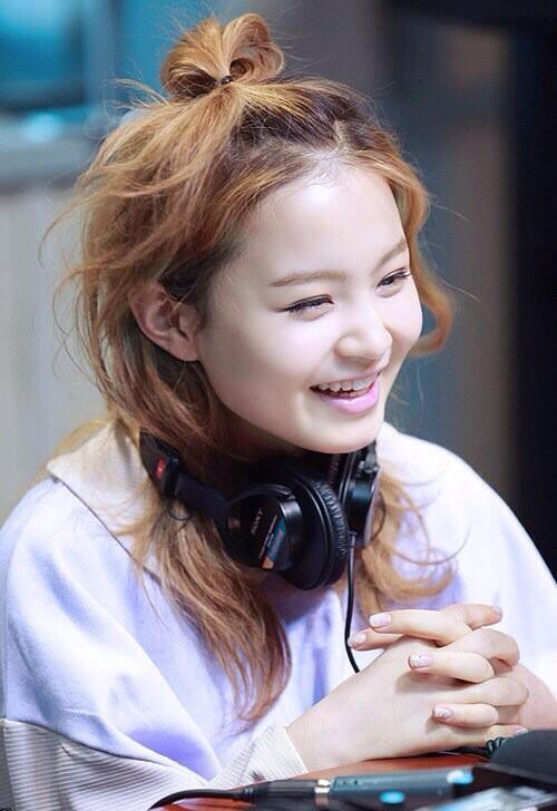 [Pic] leehi's flawless skin ❤️🙈