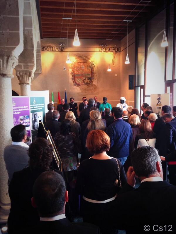 Presentación de "Historia de una vida, 25 años,... Siempre de frente" de la <a href="/CostalerosJos/">Costeleros San José</a> <a href="/amcristorey/">A.M. Cristo Rey</a> <a href="/sergiocs12s/">Sergio Mtnez Calvo</a>